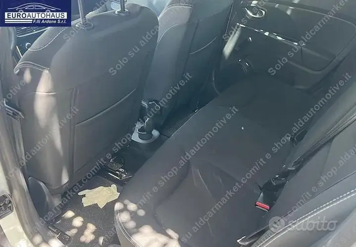 Renault Clio 2019 photo 5