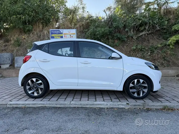 Hyundai I10 2024 photo 2