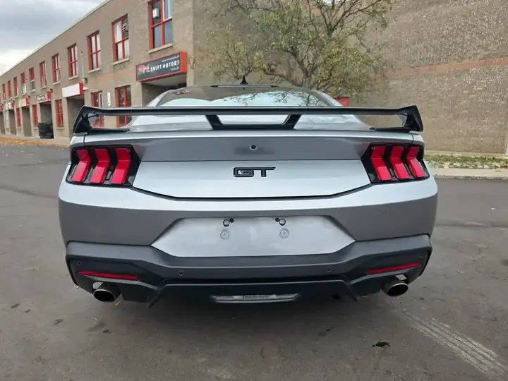 Ford Mustang 2024 photo 5