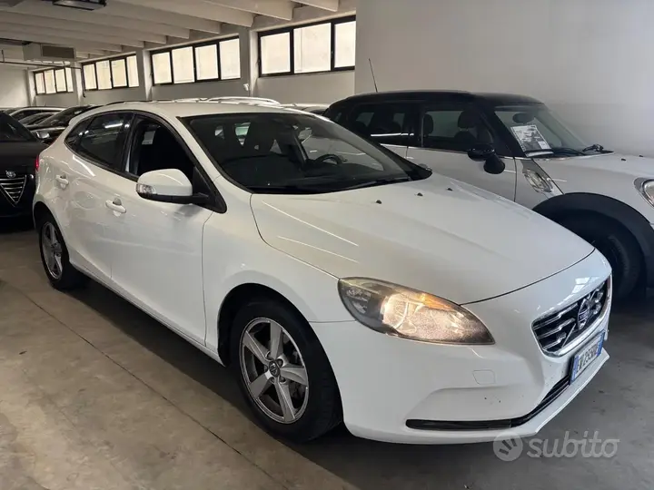 Volvo V40 2014 photo 3