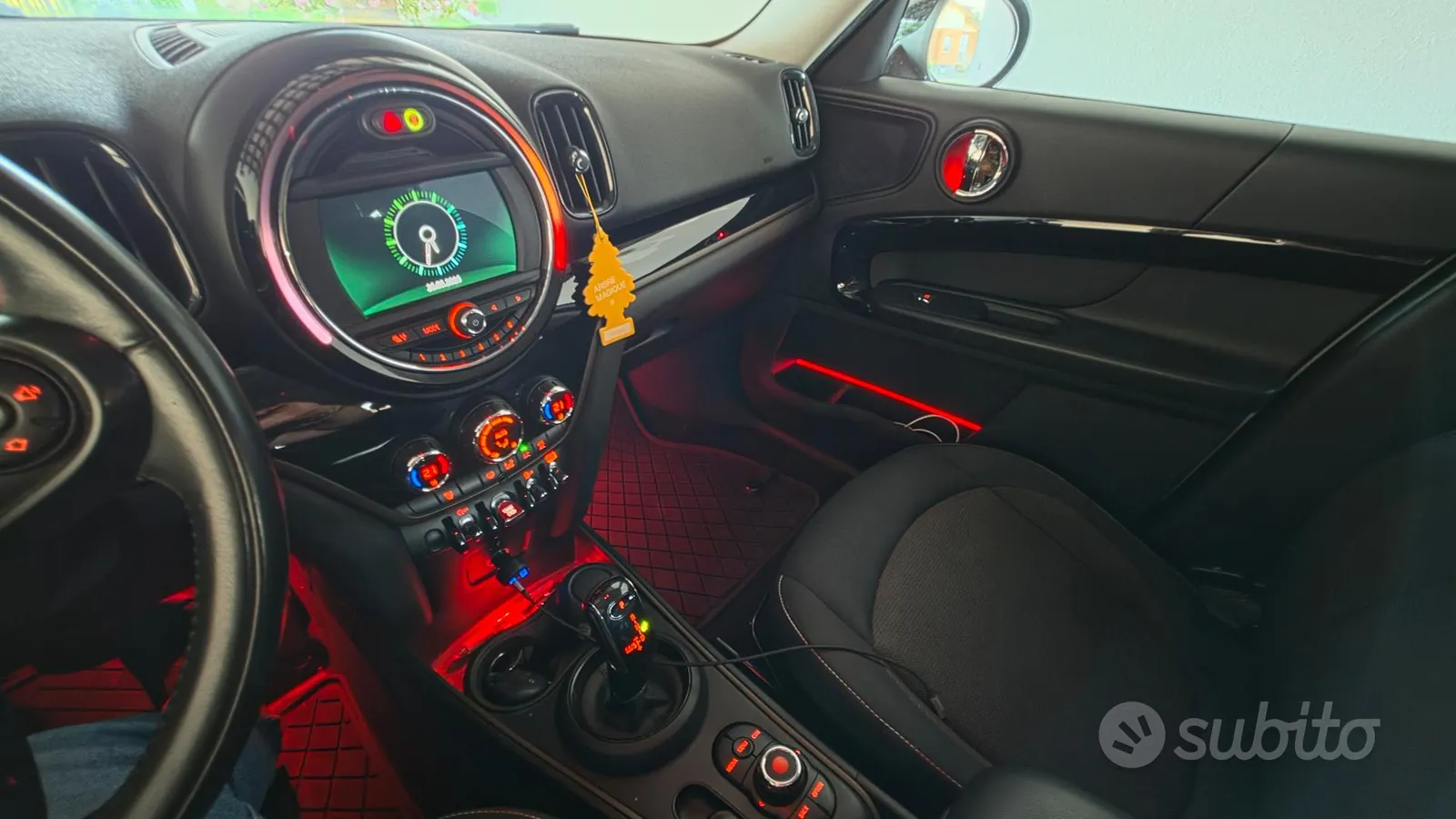 Mini Countryman 2018 photo 5