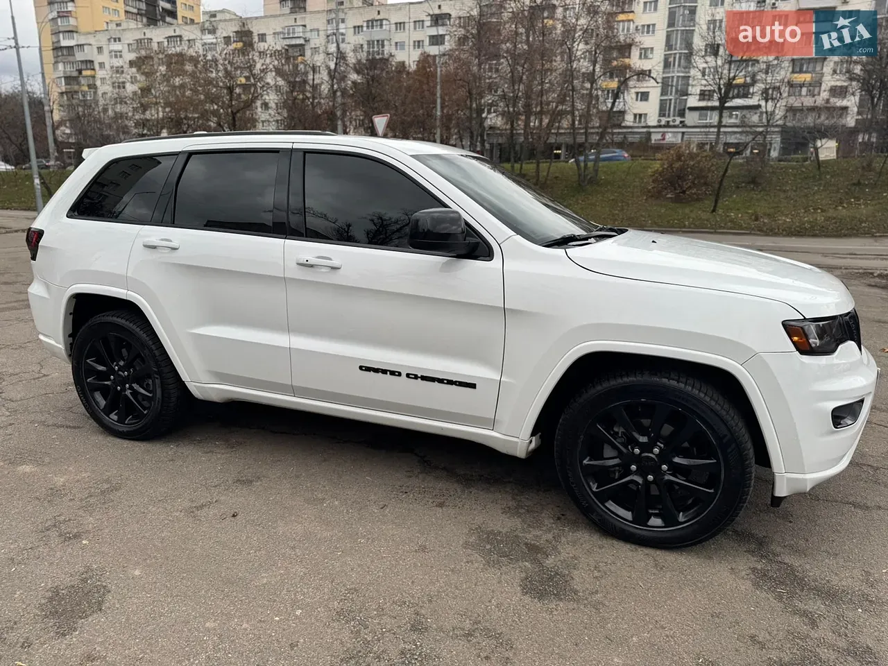 Jeep Grand Cherokee 2018 photo 2