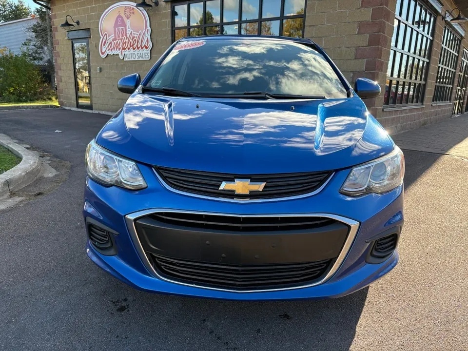Chevrolet Sonic 2017 photo 2