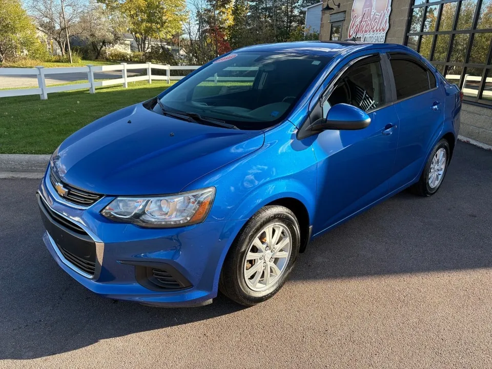 Chevrolet Sonic 2017 photo 3