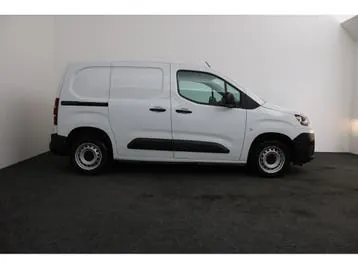 Citroen Berlingo 2023 photo 3