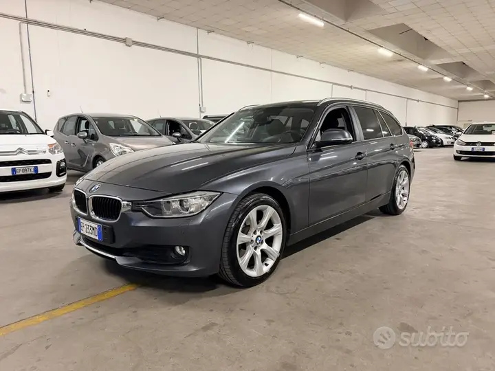 BMW 320D 2012 photo 2