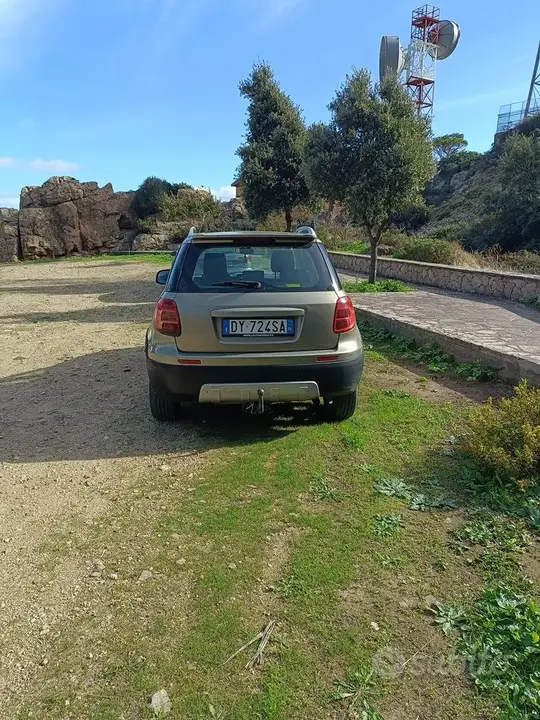 Fiat Sedici 2010 photo 2