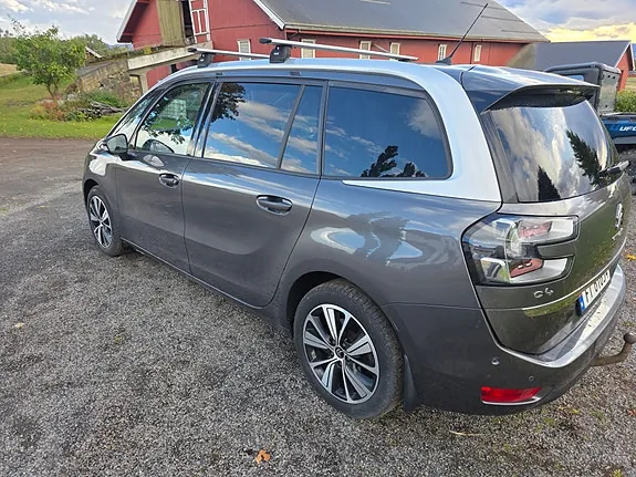 Citroen Grand C4 Picasso 2018 photo 2
