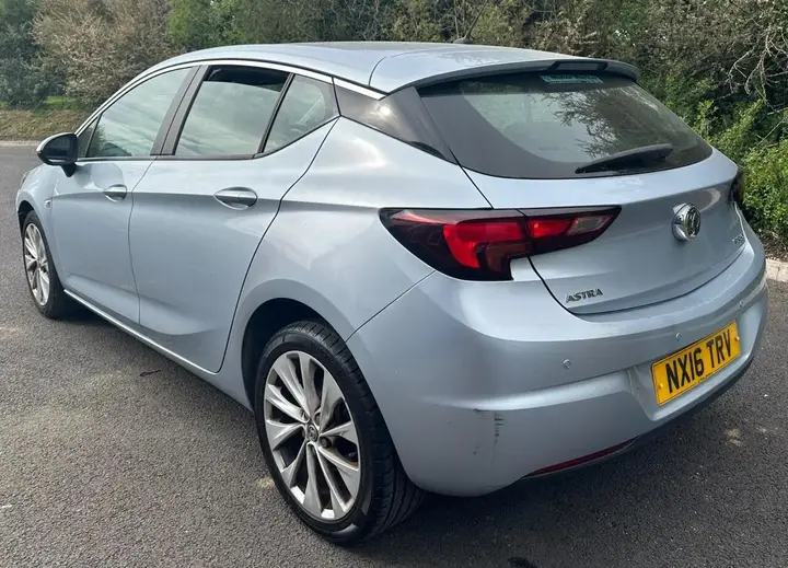 Vauxhall Astra 2016 photo 5