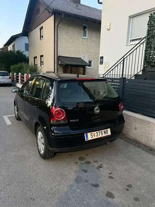 Volkswagen Polo 2009 photo 2