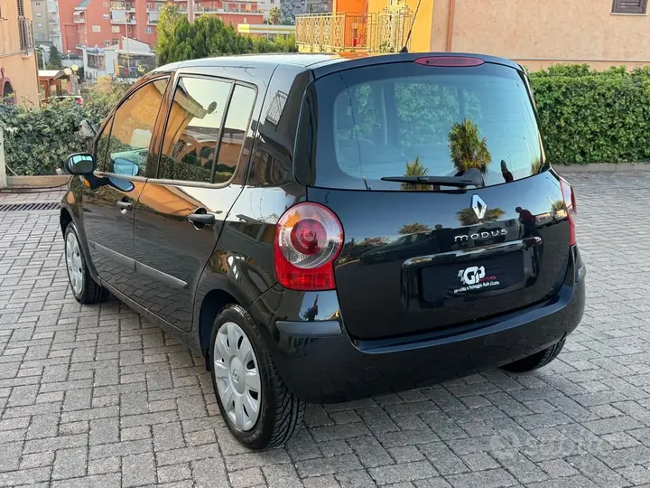 Renault Modus 2007 photo 4