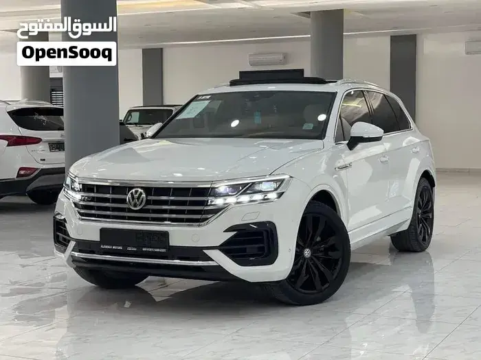 Volkswagen Touareg 2018 photo 2