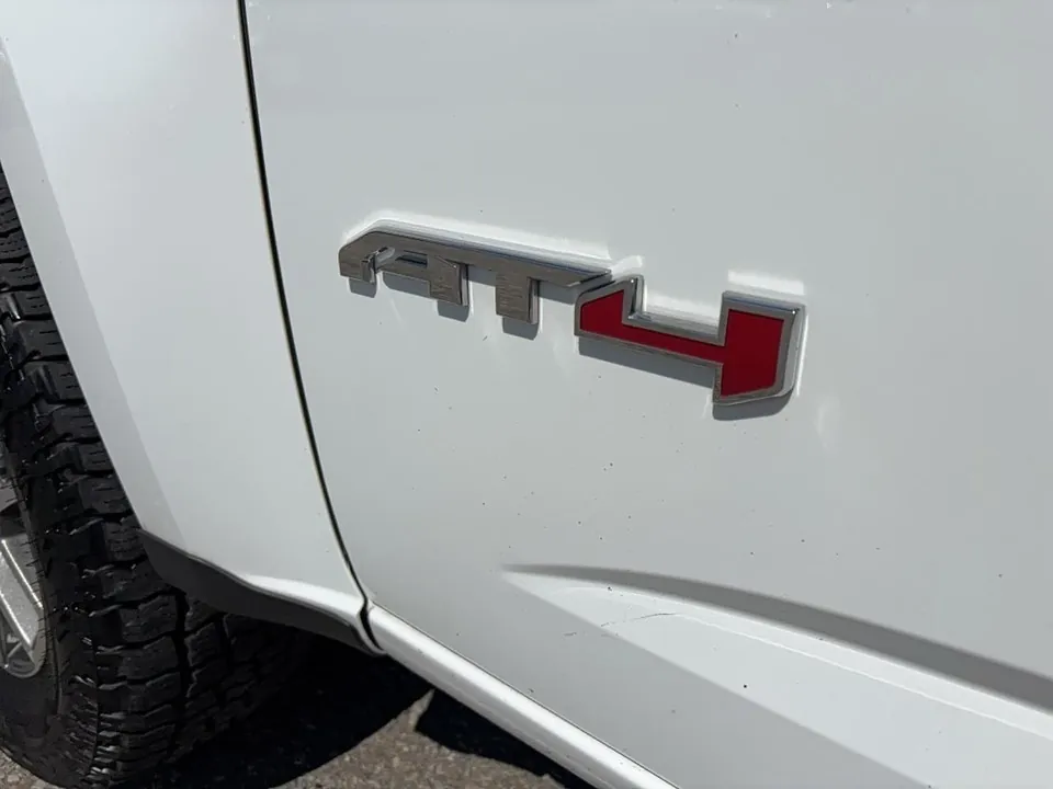GMC Canyon 2022 photo 5
