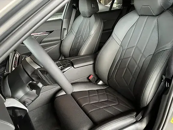 BMW 530E 2027 photo 5
