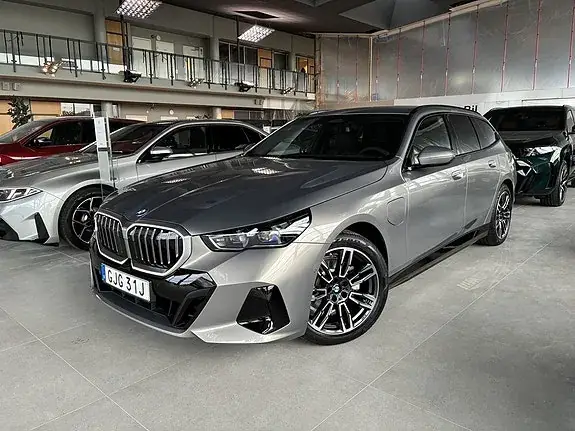 BMW 530E