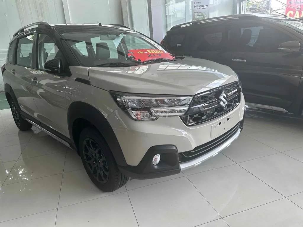 Suzuki Xl 7 2025 photo 2