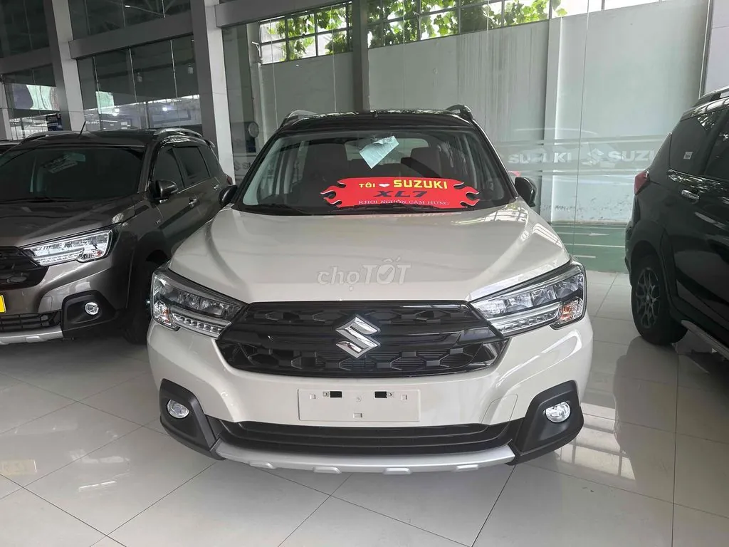 Suzuki Xl 7