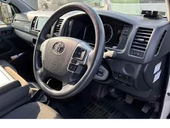Toyota Hiace 2022 photo 4