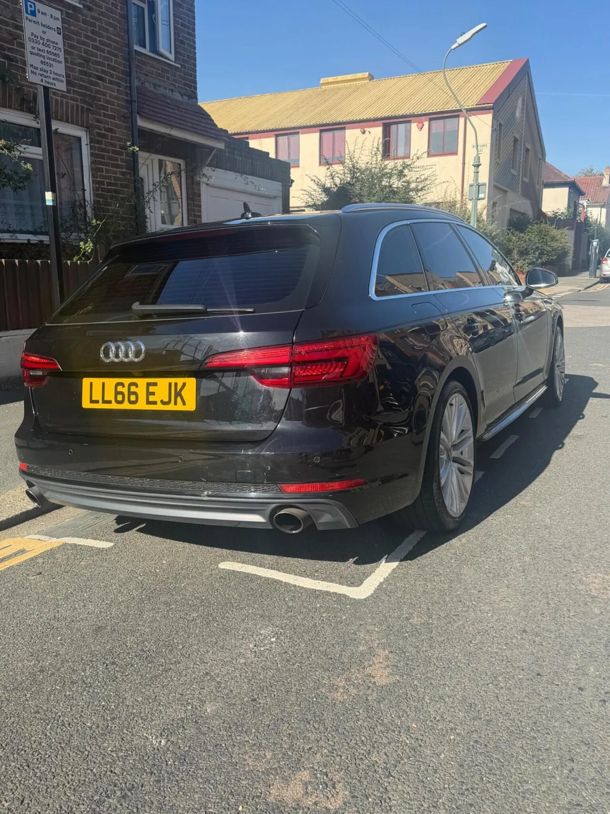 Audi A4 Avant 2016 photo 2