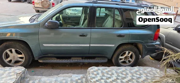 GMC Envoy 2009 photo 2