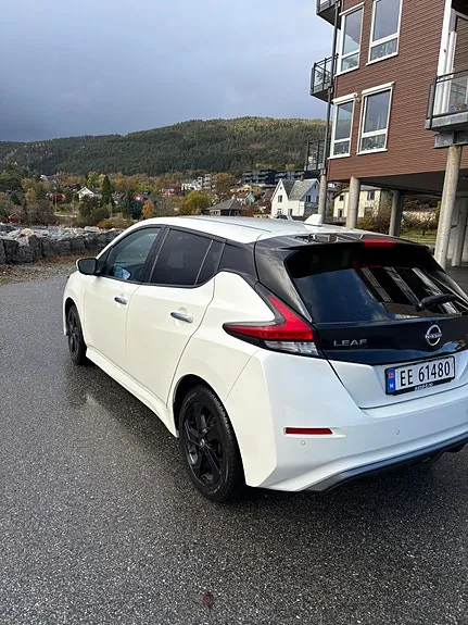 Nissan Leaf 2022 photo 3