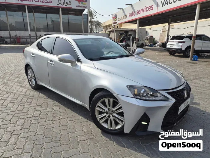 Lexus Is 2009 photo 3