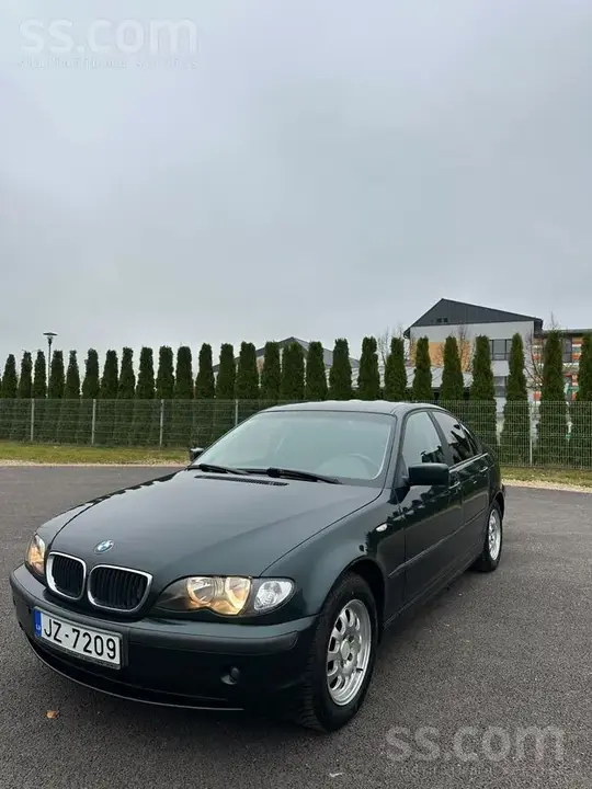 BMW 318 2002 photo 3
