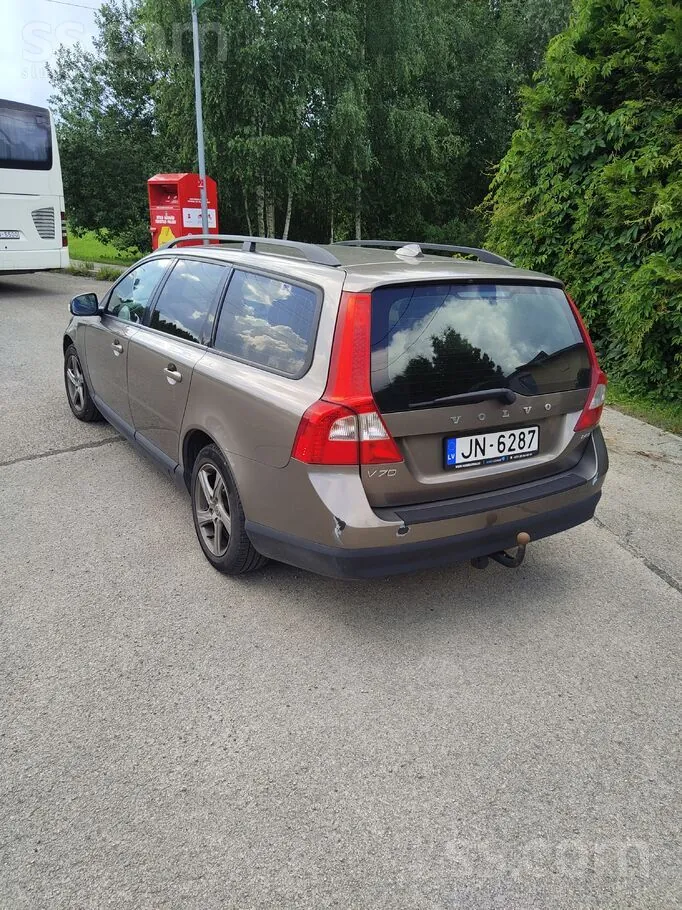 Volvo V70 2008 photo 3