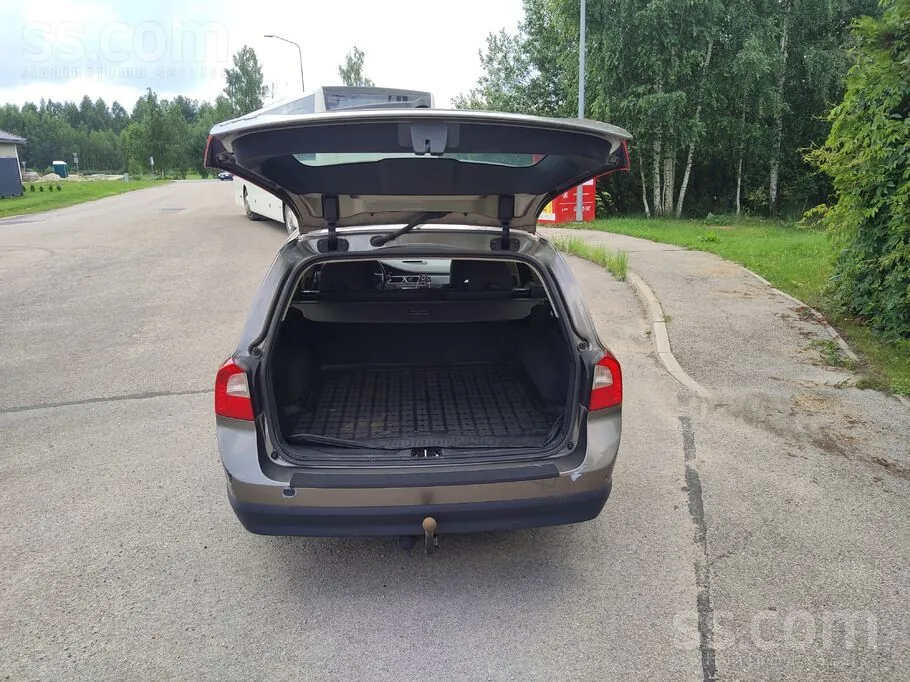 Volvo V70 2008 photo 5