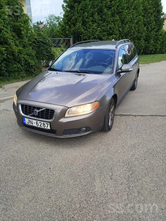 Volvo V70