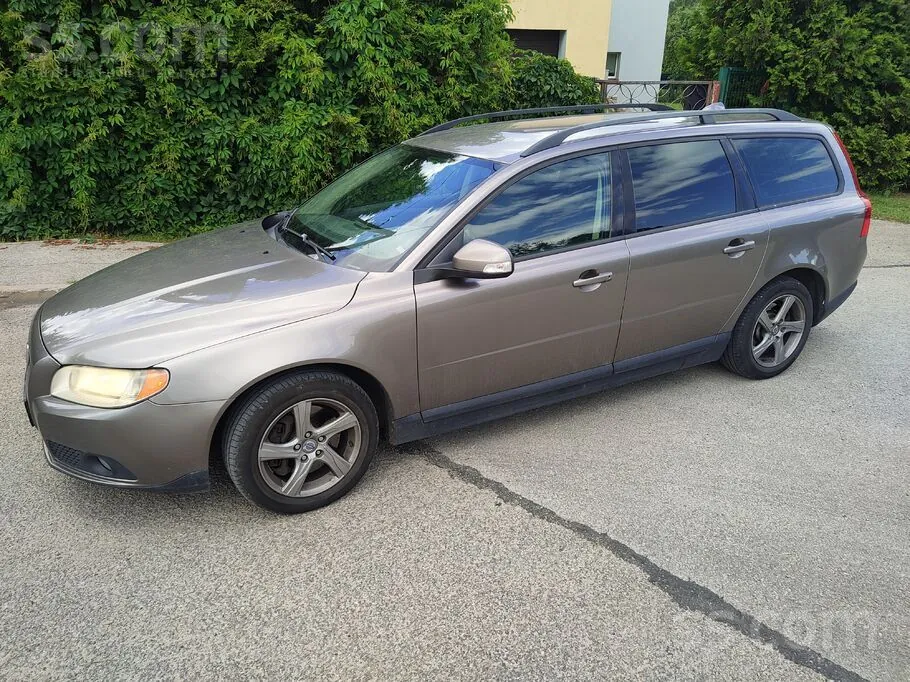 Volvo V70 2008 photo 2