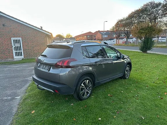 Peugeot 2008 2019 photo 4