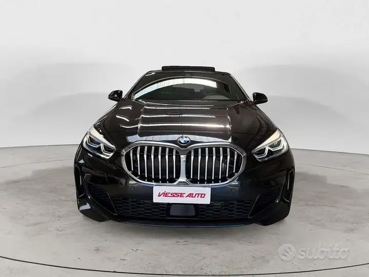 BMW 1 Series 2024 photo 2