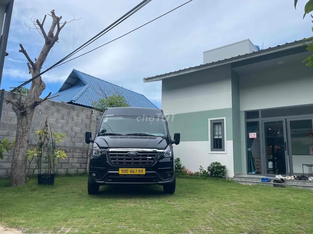 Ford Transit 2023 photo 3