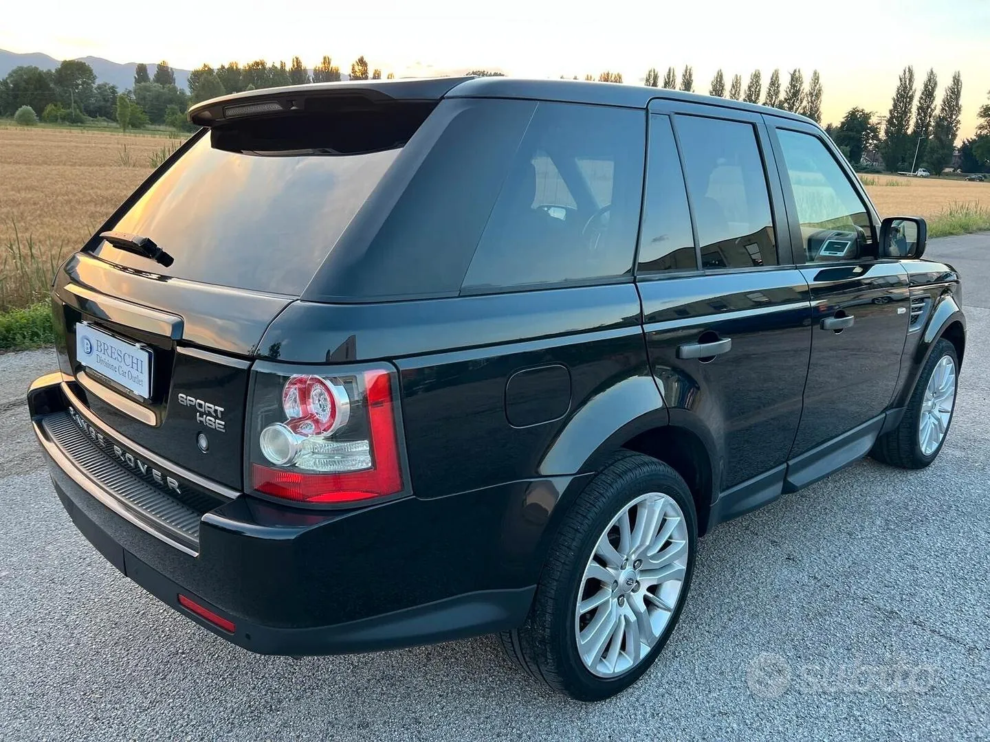 Land Rover Range Rover Sport 2011 photo 3