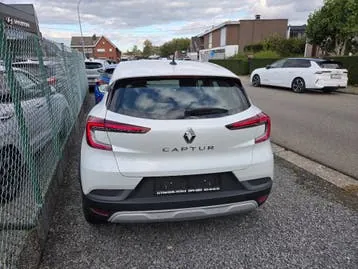 Renault Captur 2024 photo 3