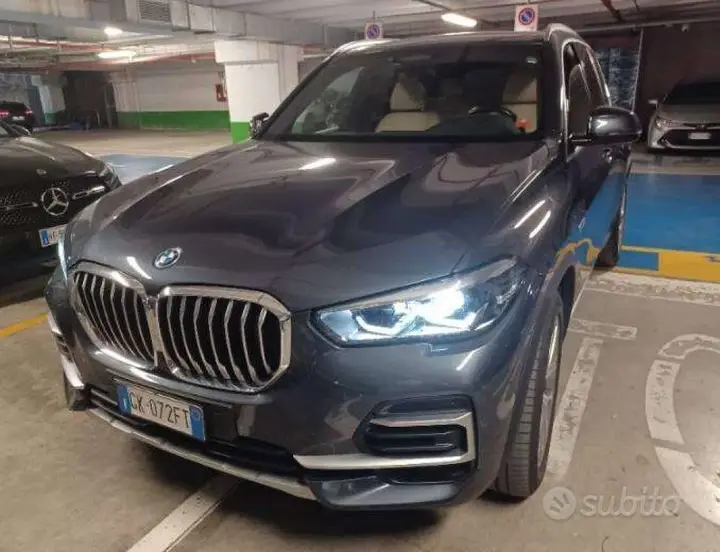 BMW X5 2022 photo 2