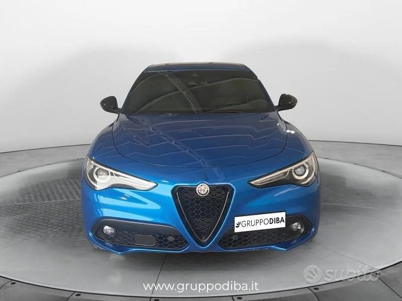 Alfa Romeo Stelvio 2022 photo 2