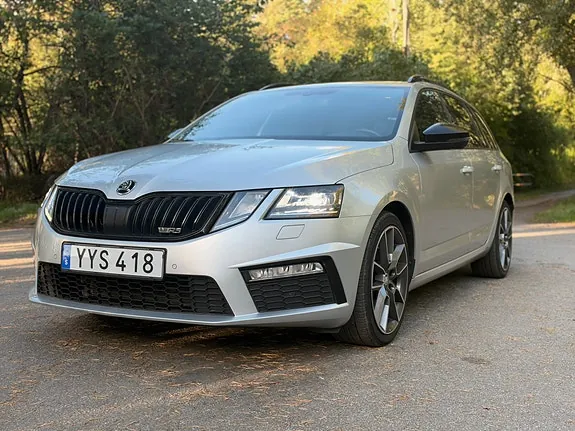 Skoda Octavia Rs 2018 photo 2