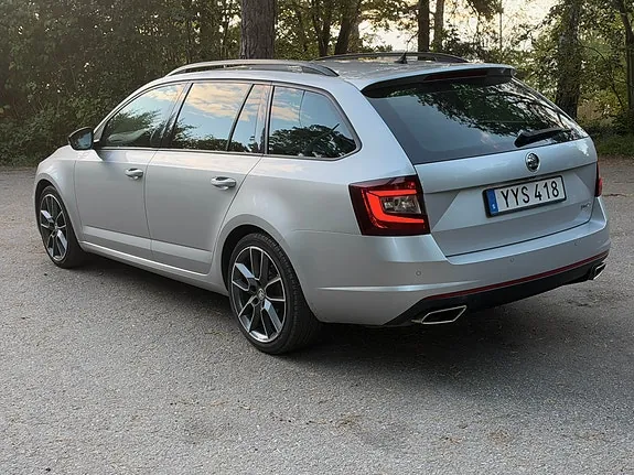 Skoda Octavia Rs 2018 photo 3