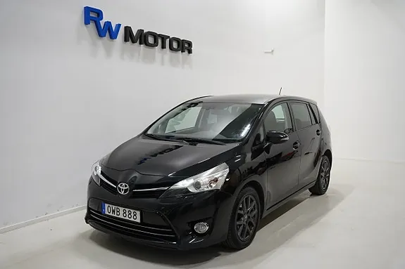 Toyota Verso 2015 photo 2