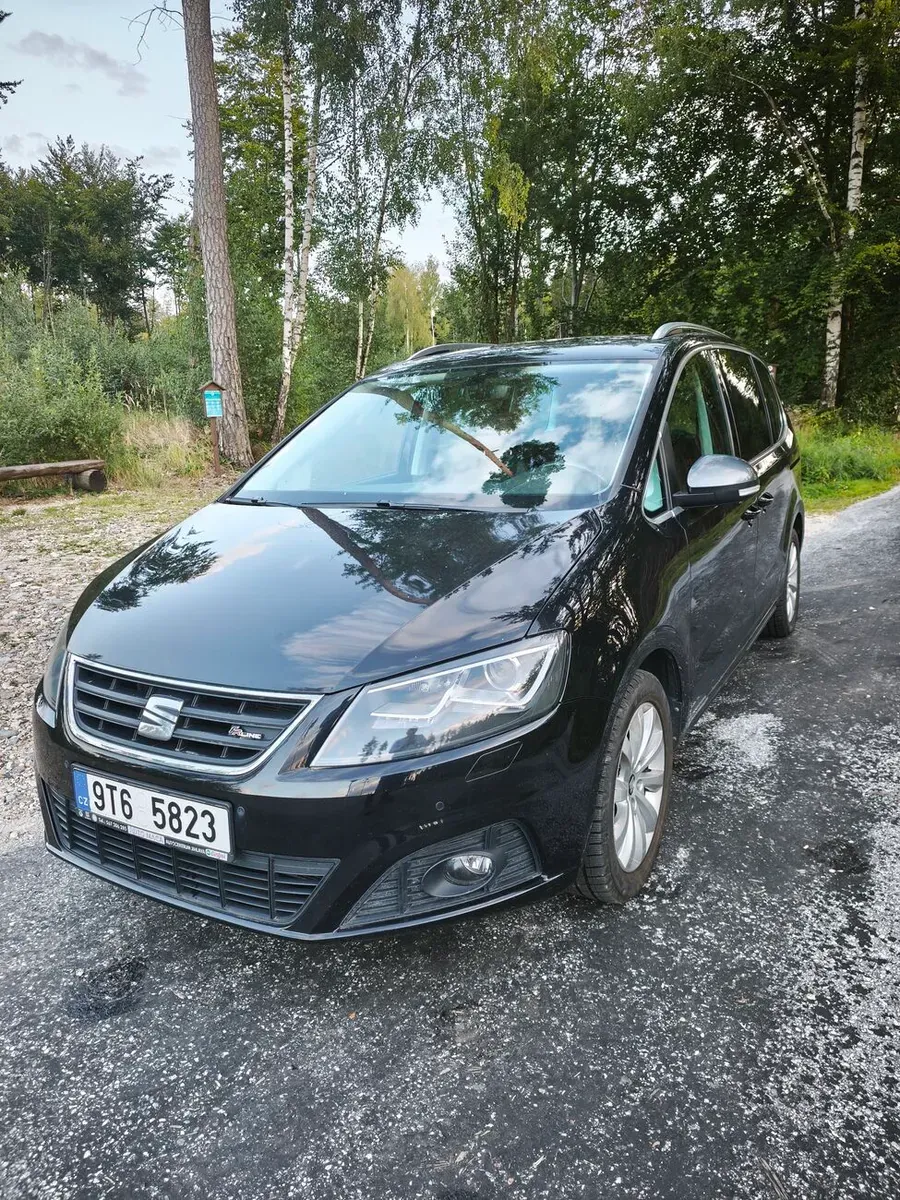 Seat Alhambra 2016 photo 2
