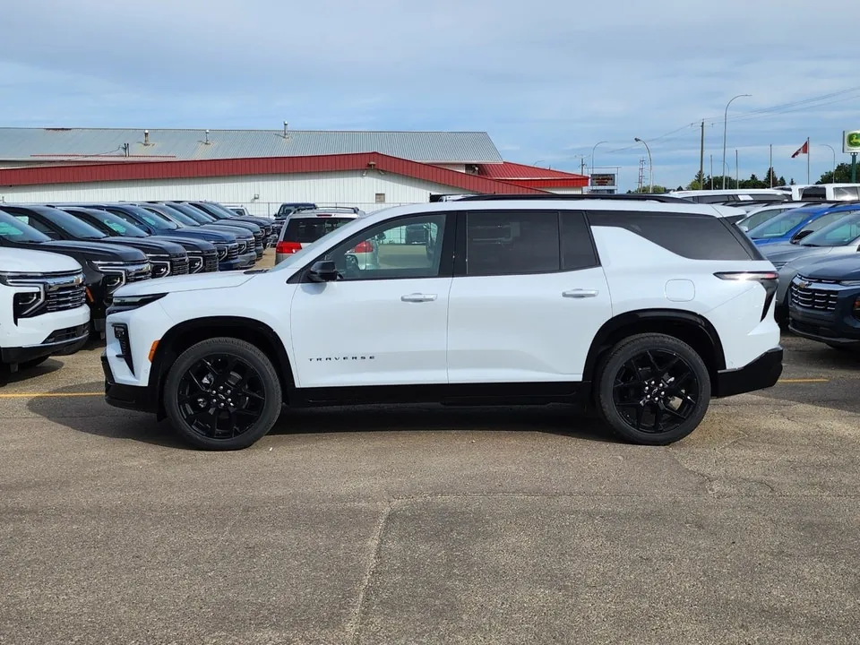 Chevrolet Traverse 2026 photo 3