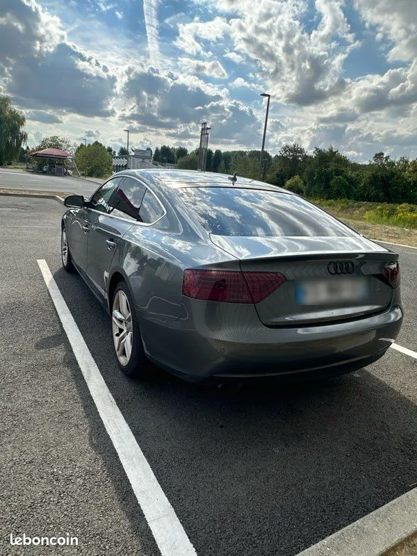 Audi A5 2013 photo 2
