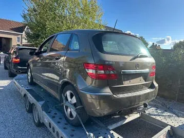 Mercedes-Benz B180Cdi 2010 photo 3