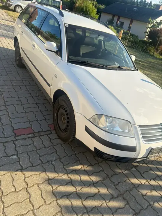 Volkswagen Passat 2001 photo 3