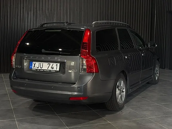 Volvo V50 2011 photo 4