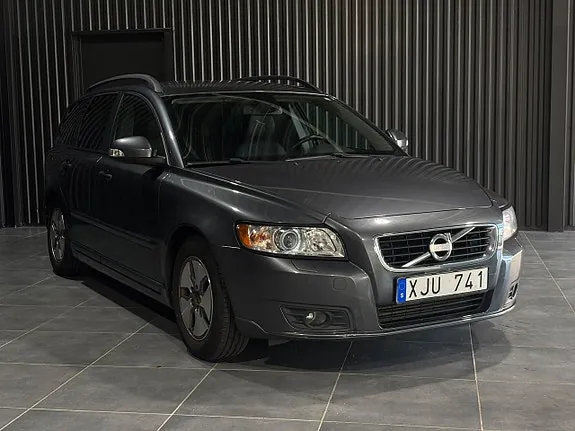 Volvo V50 2011 photo 3