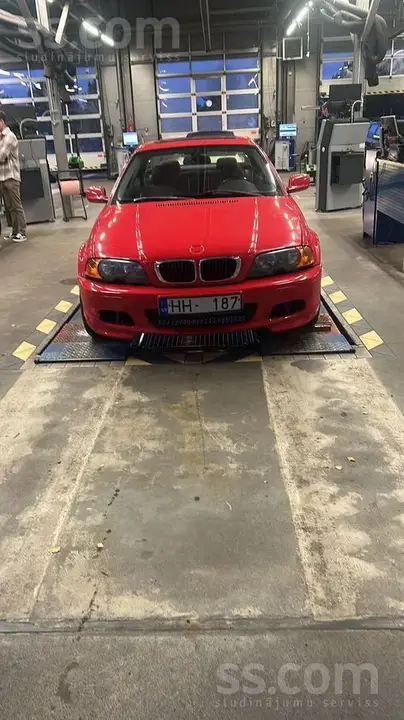 BMW 325I