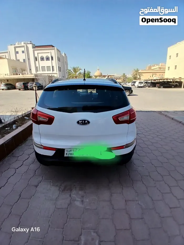 Kia Sportage 2011 photo 2